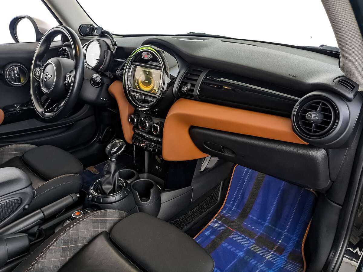 Mini Hatch с пробегом — 2017 год. Фото: #8