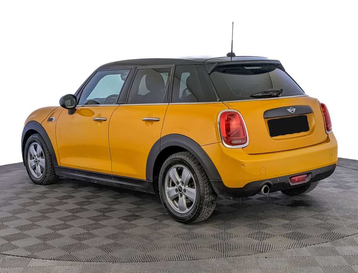 Mini Hatch с пробегом — 2017 год. Фото: #6