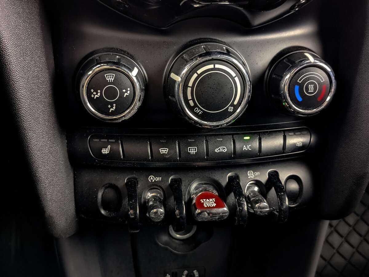 Mini Hatch с пробегом — 2017 год. Фото: #15