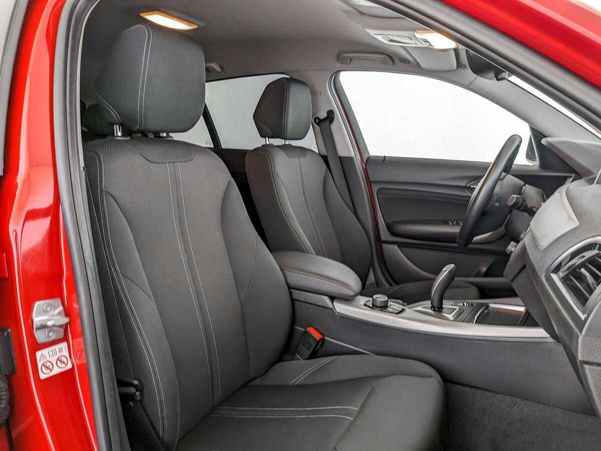 BMW 1 серии с пробегом — 2017 год. Фото: #18