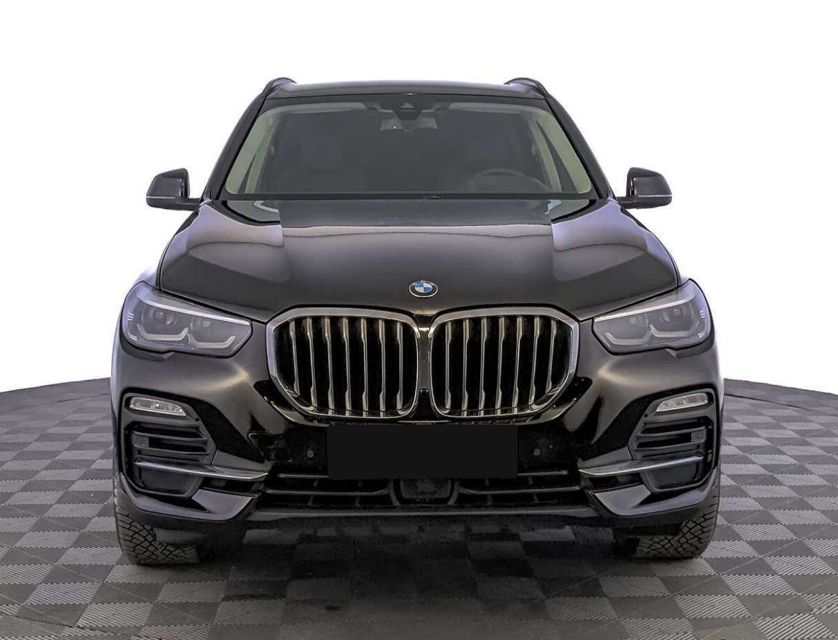 BMW X5 с пробегом — 2019 год. Фото: #1