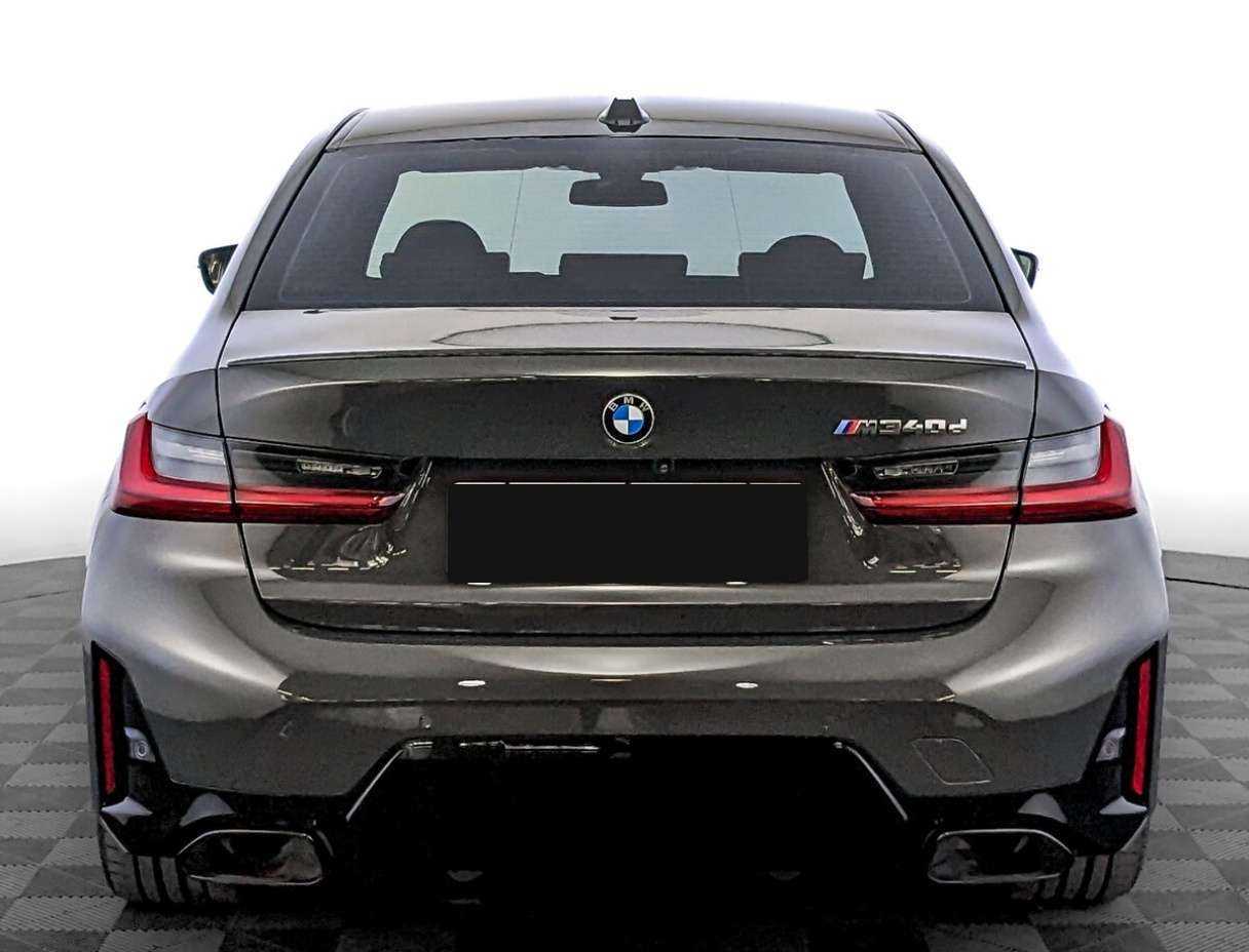 BMW 3 серии с пробегом — 2022 год. Фото: #4