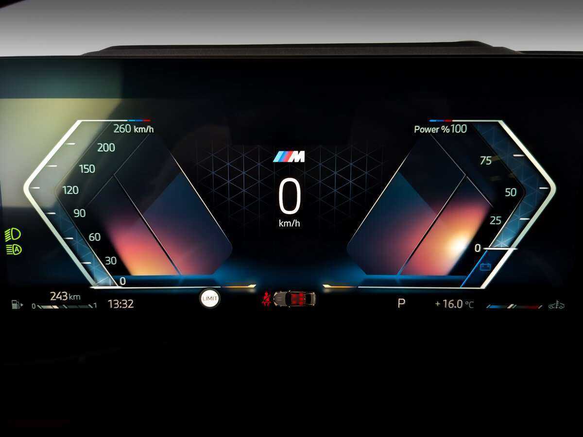 BMW 3 серии с пробегом — 2022 год. Фото: #9