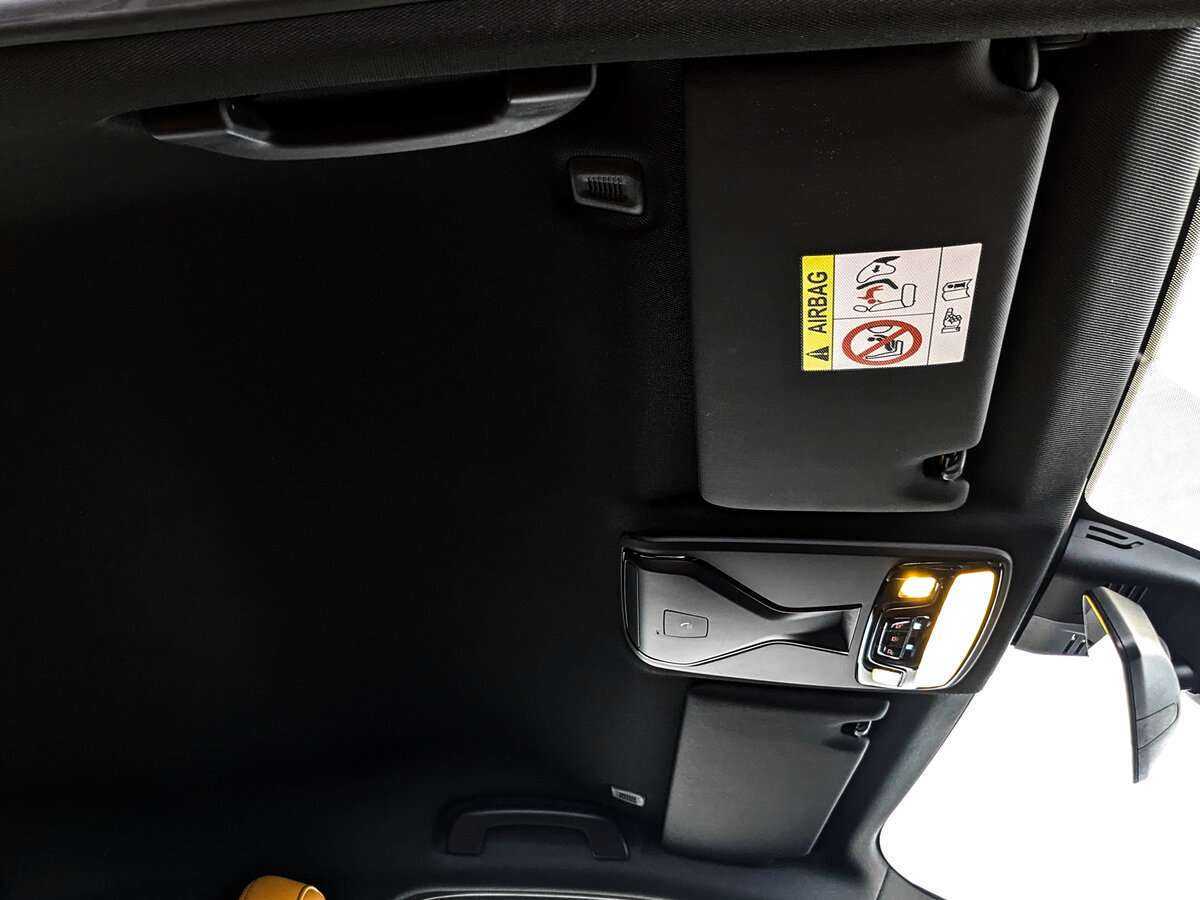 BMW 3 серии с пробегом — 2022 год. Фото: #18