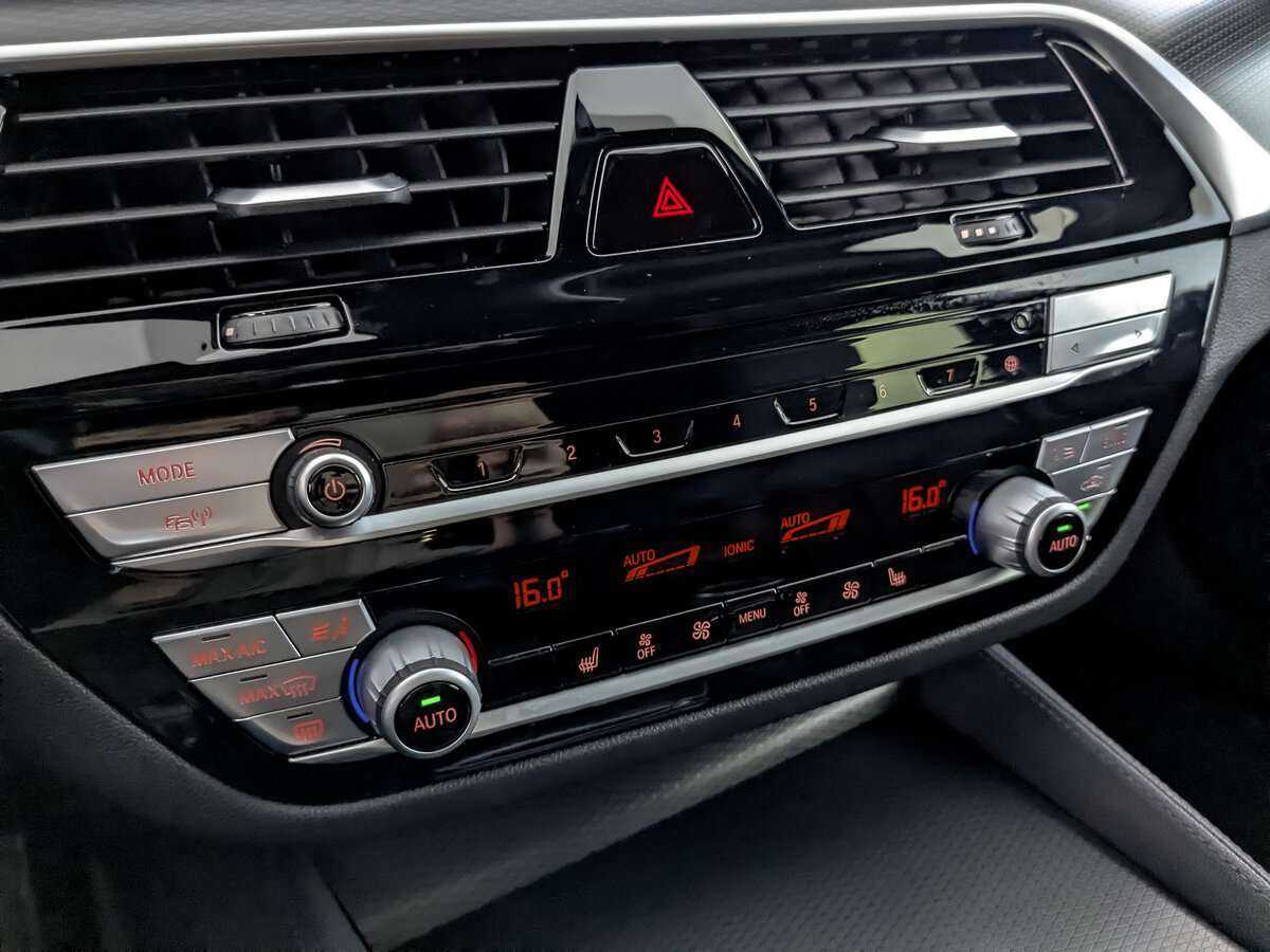 BMW 6 серии с пробегом — 2020 год. Фото: #23