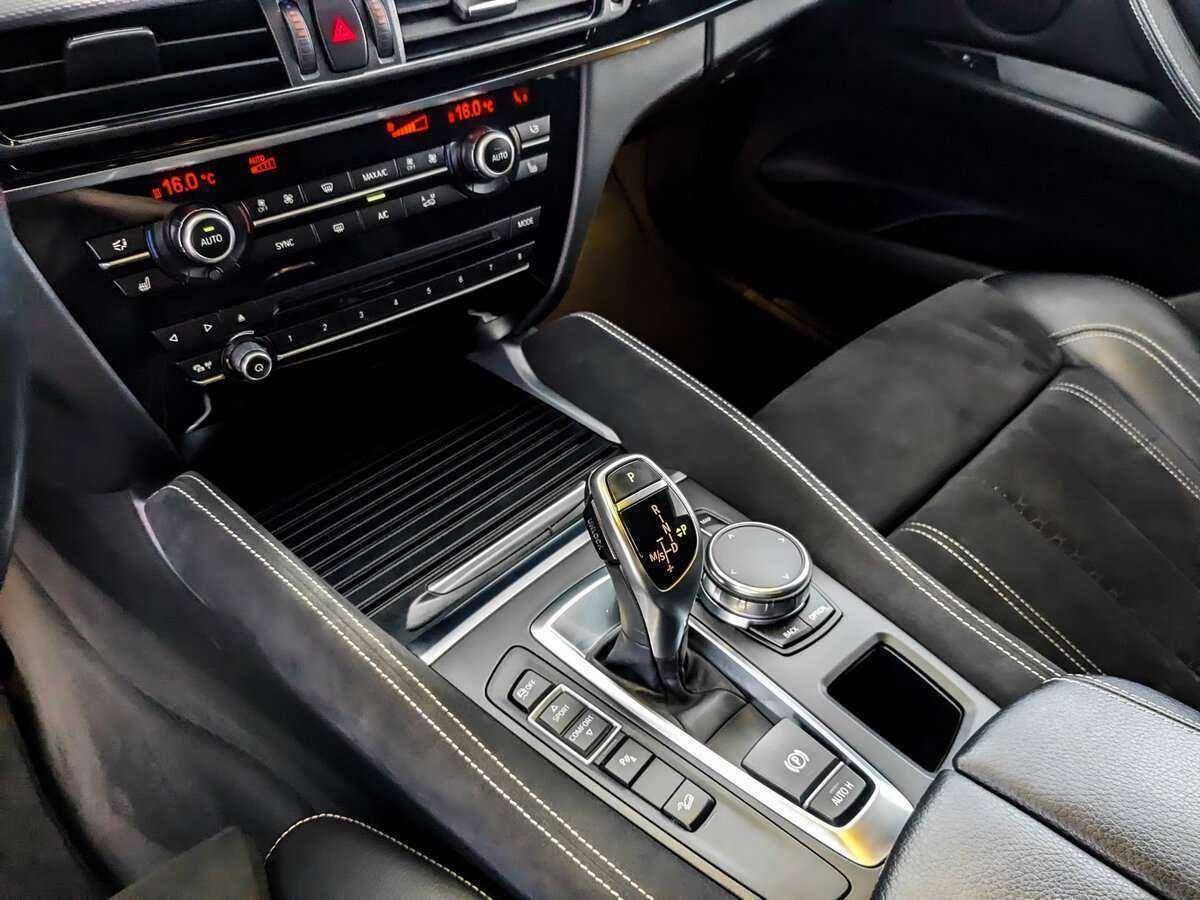 BMW X6 с пробегом — 2018 год. Фото: #19