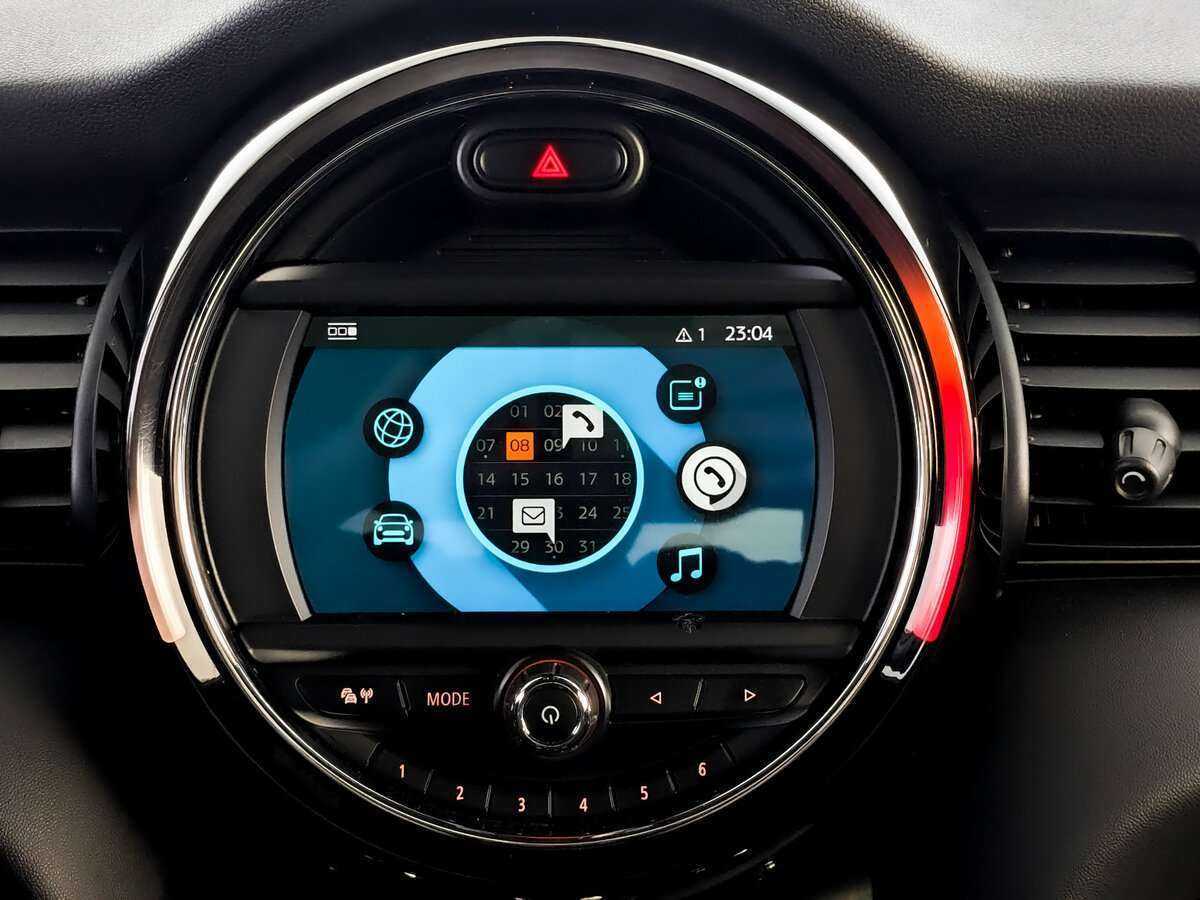 Mini Hatch с пробегом — 2020 год. Фото: #12