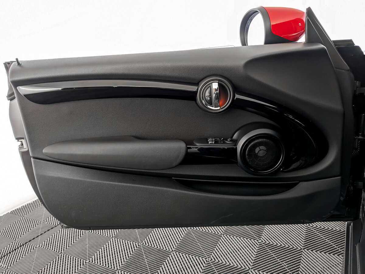 Mini Hatch с пробегом — 2020 год. Фото: #14