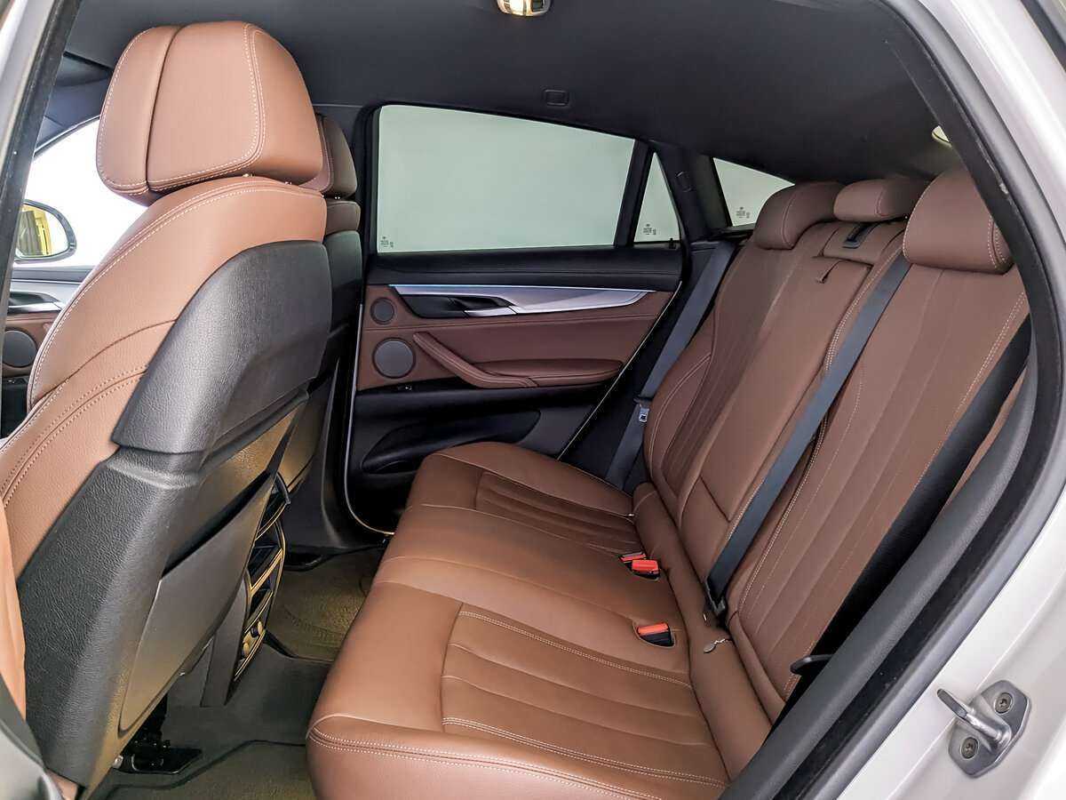 BMW X6 с пробегом — 2019 год. Фото: #9