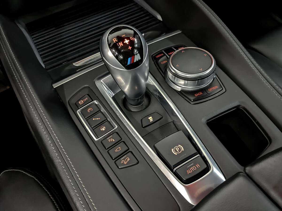 BMW X5 M с пробегом — 2016 год. Фото: #19