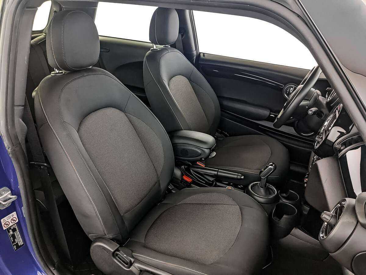 Mini Hatch с пробегом — 2019 год. Фото: #18