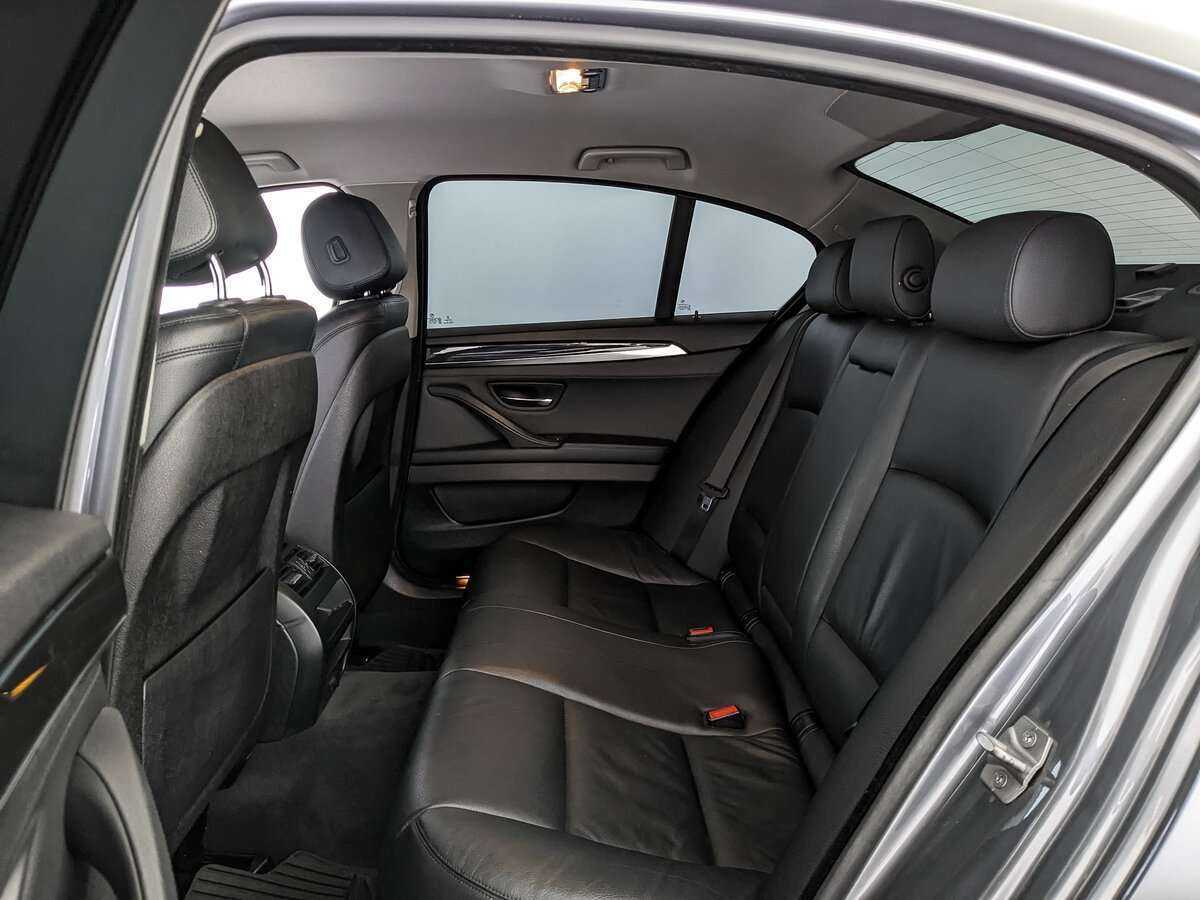 BMW 5 серии с пробегом — 2014 год. Фото: #12