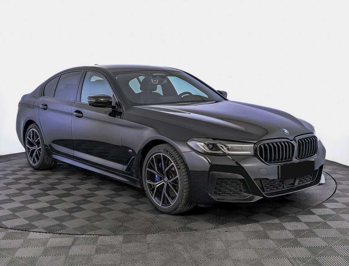 BMW 5 серии с пробегом — 2021 год. Фото: #2