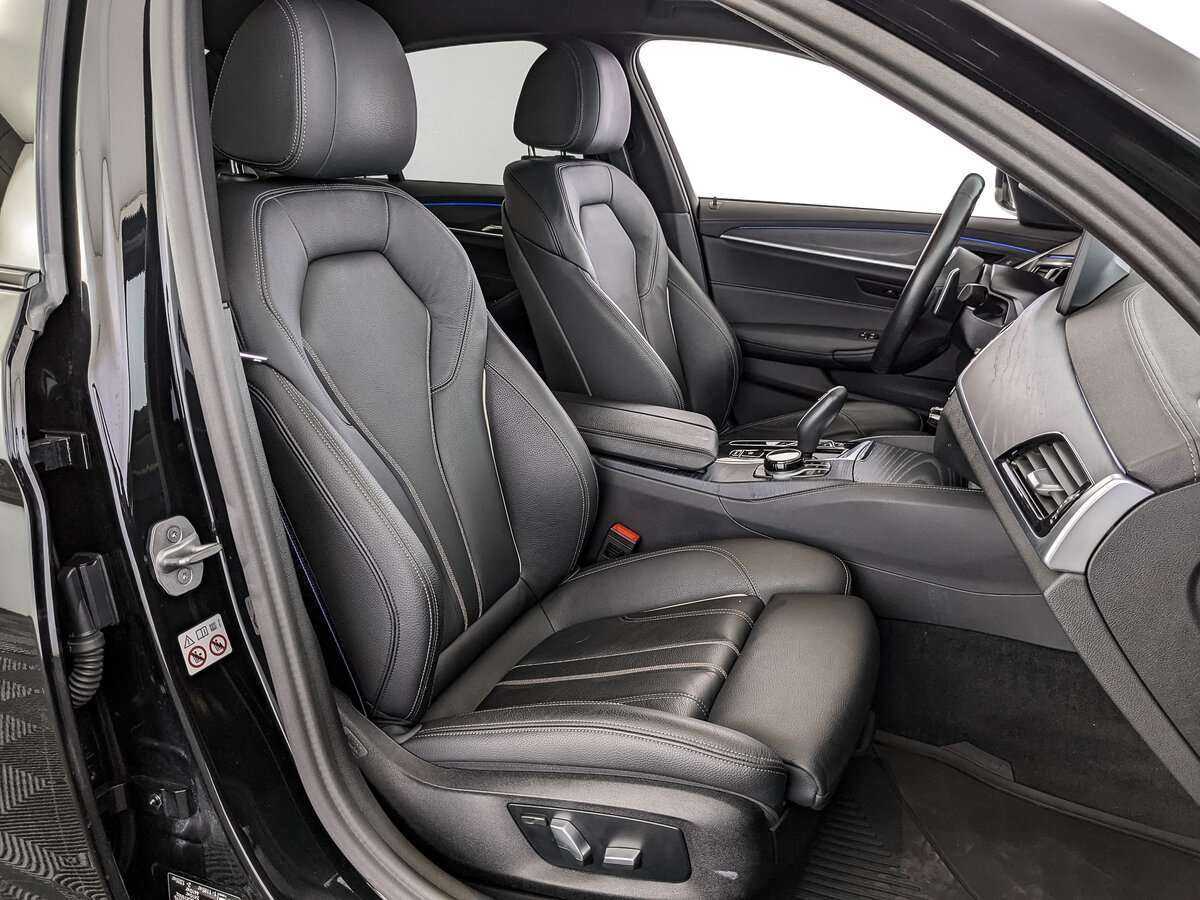 BMW 5 серии с пробегом — 2021 год. Фото: #18