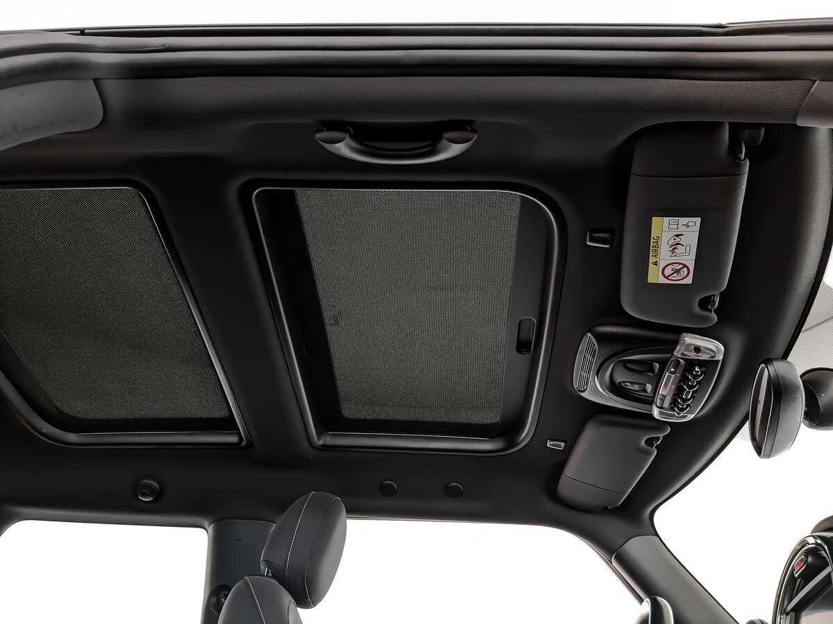 Mini Hatch с пробегом — 2020 год. Фото: #17