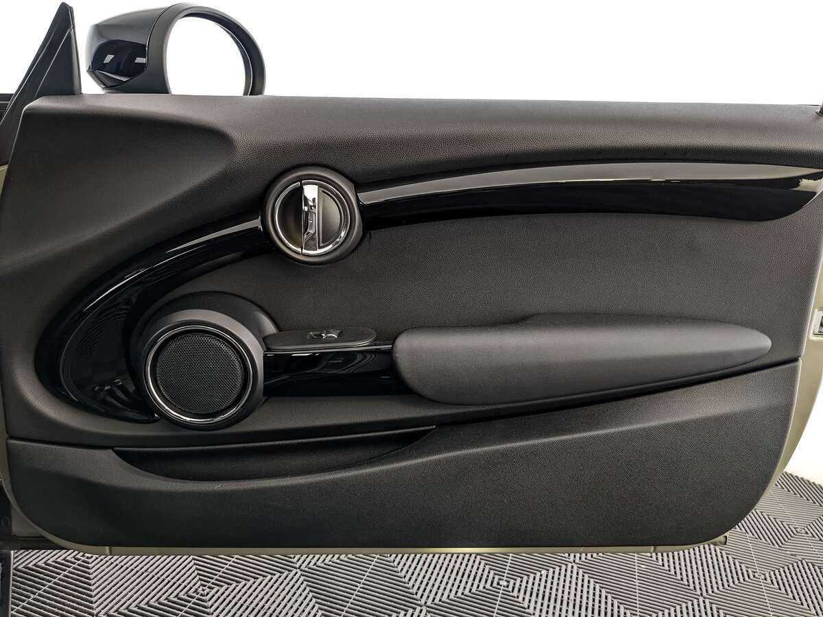 Mini Hatch с пробегом — 2020 год. Фото: #19