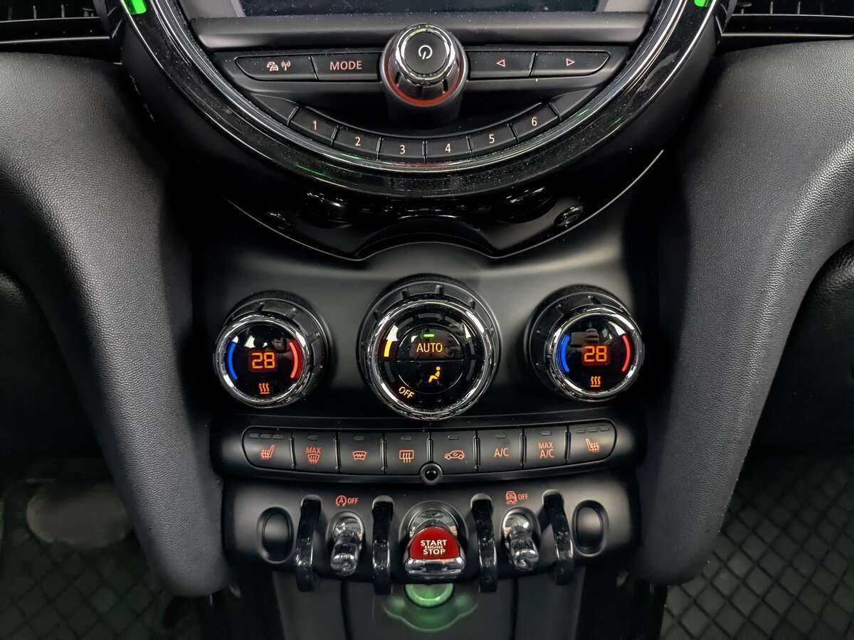 Mini Hatch с пробегом — 2020 год. Фото: #20