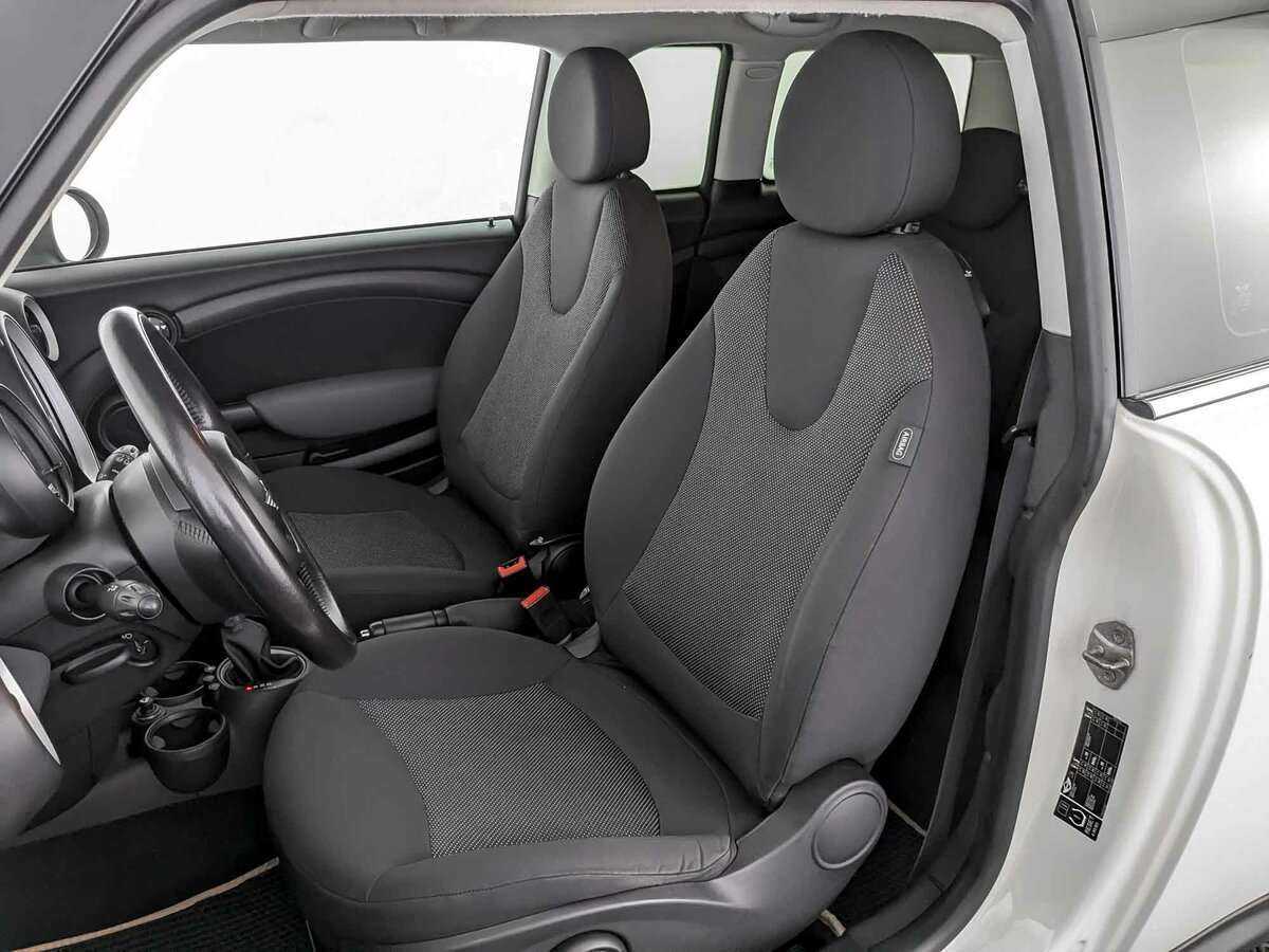 Mini Clubman с пробегом — 2011 год. Фото: #15