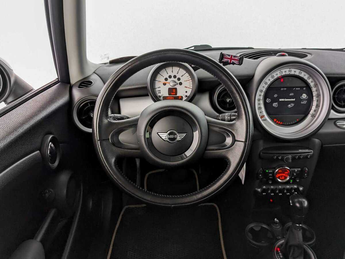 Mini Clubman с пробегом — 2011 год. Фото: #16