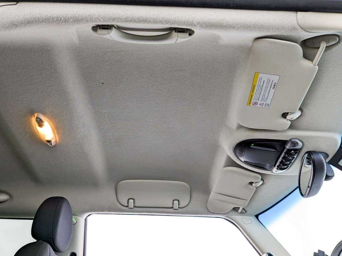 Mini Clubman с пробегом — 2011 год. Фото: #17