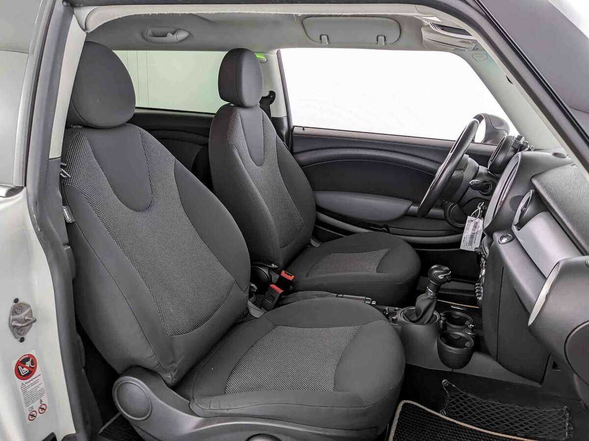 Mini Clubman с пробегом — 2011 год. Фото: #18