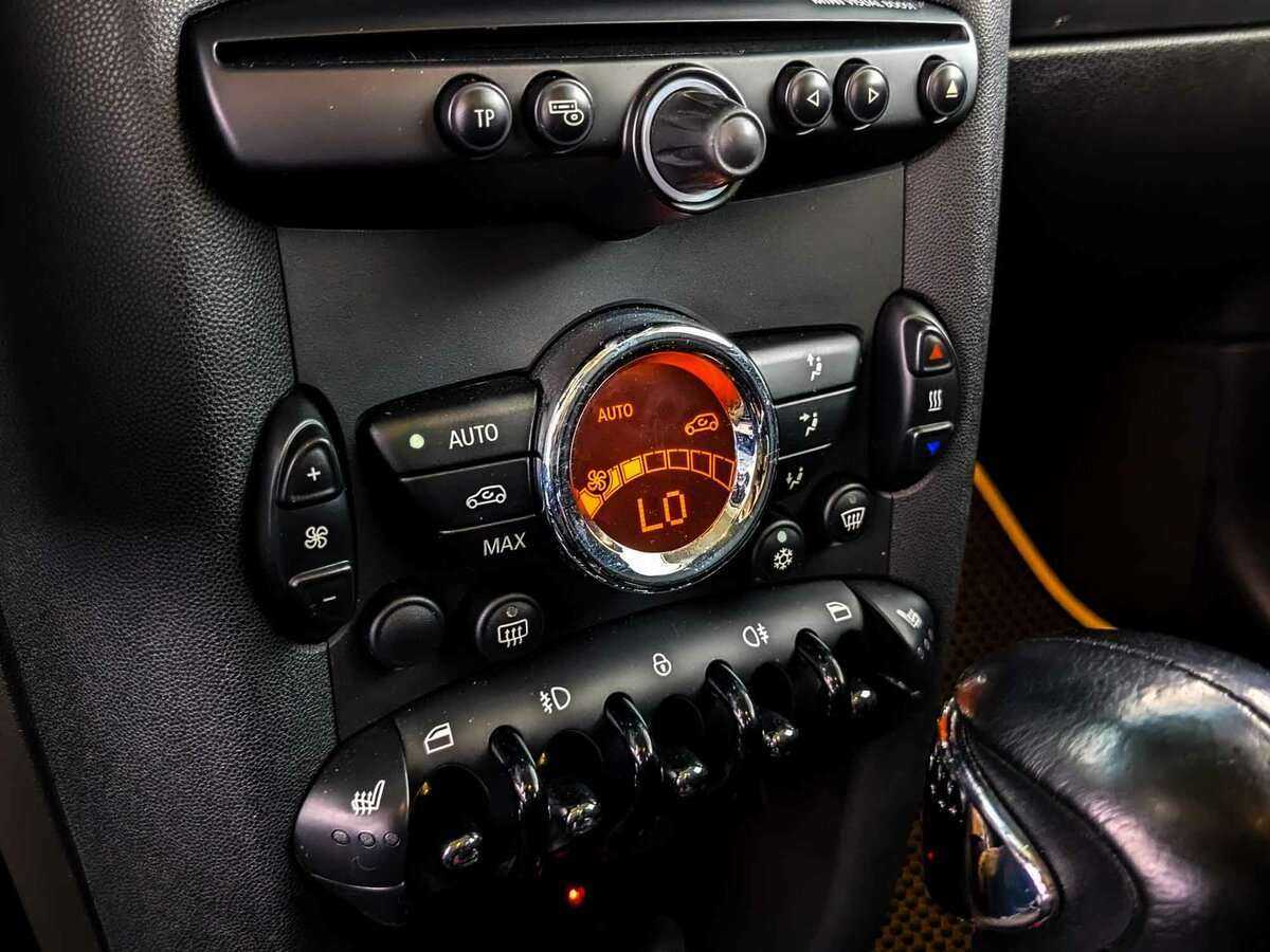 Mini Clubman с пробегом — 2011 год. Фото: #20