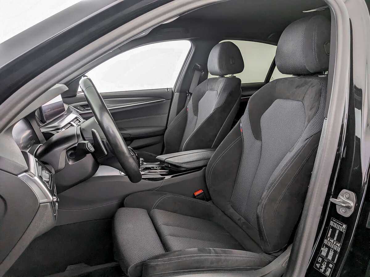 BMW 5 серии с пробегом — 2021 год. Фото: #11