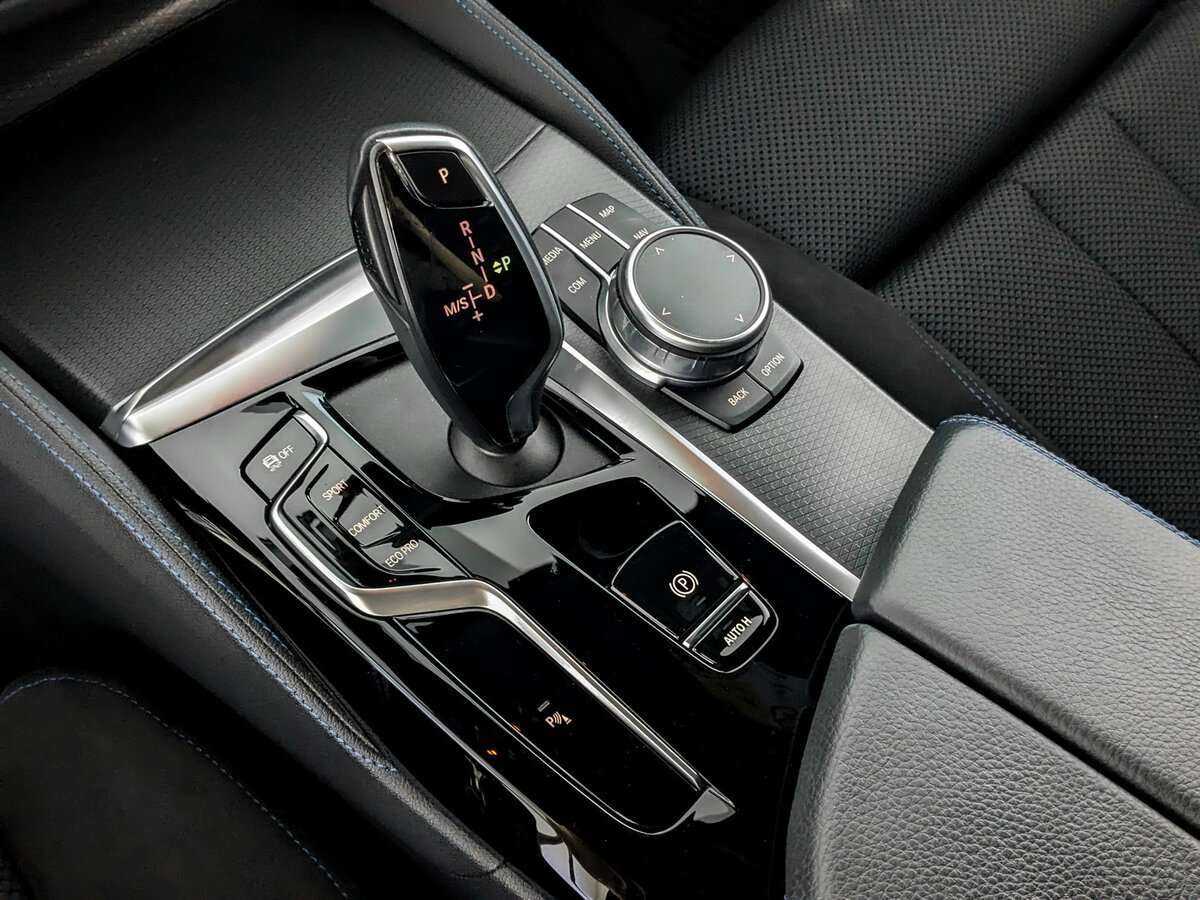 BMW 5 серии с пробегом — 2021 год. Фото: #18