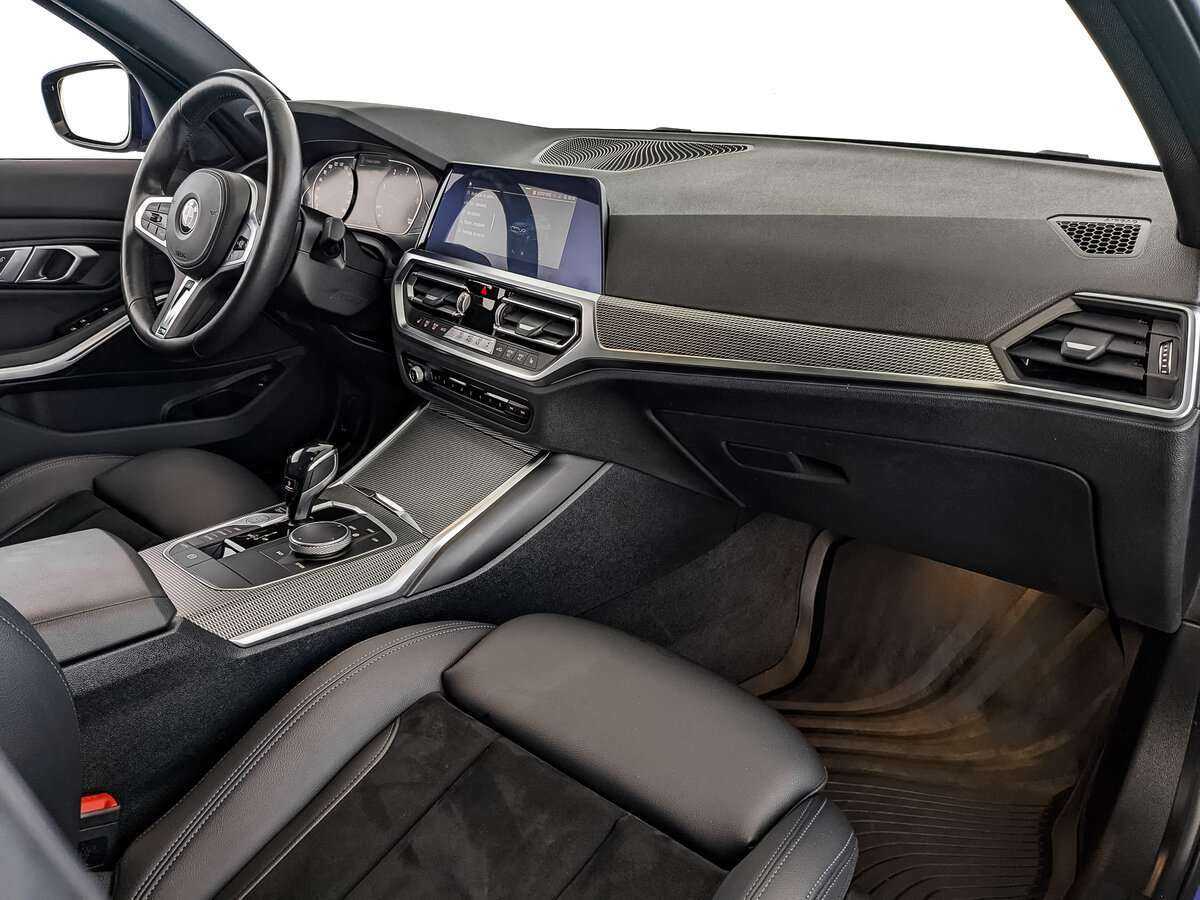 BMW 3 серии с пробегом — 2021 год. Фото: #12