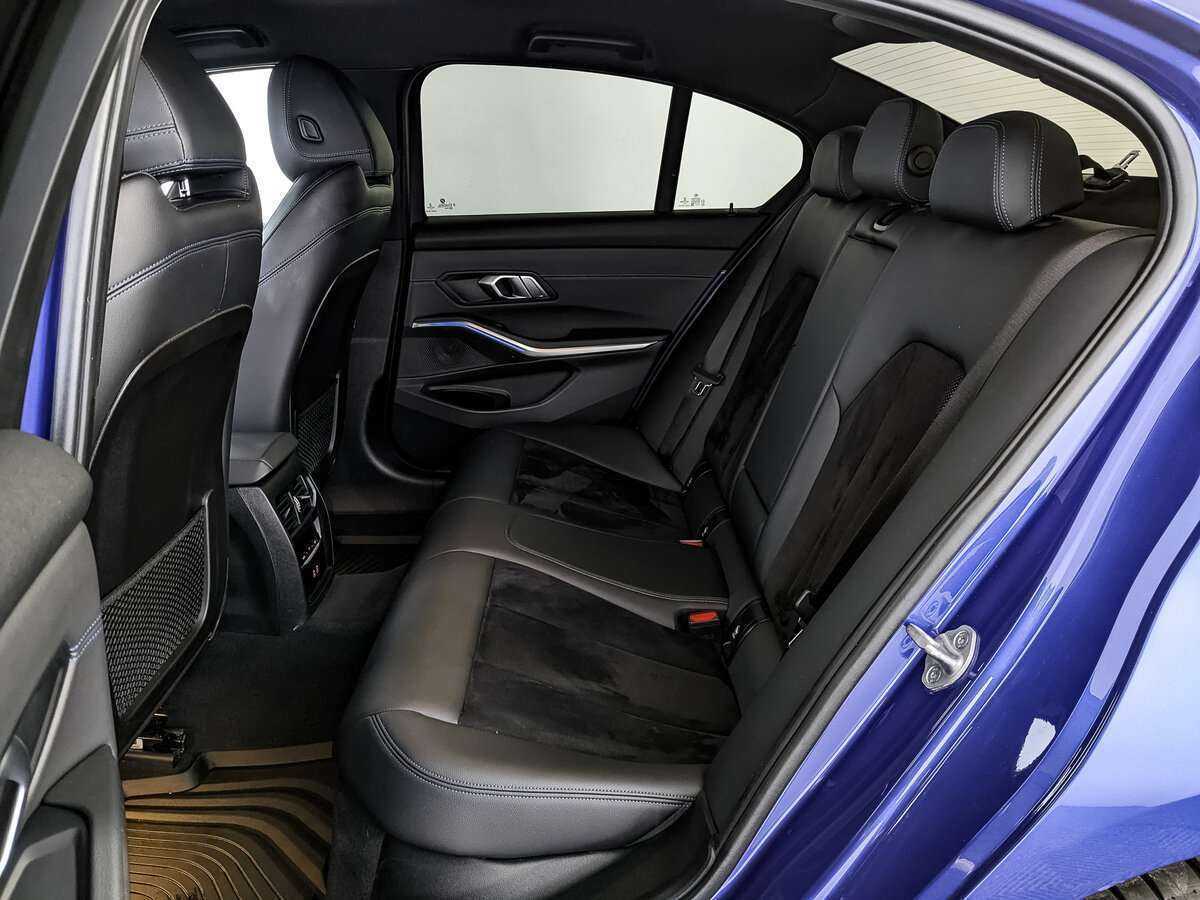 BMW 3 серии с пробегом — 2021 год. Фото: #17