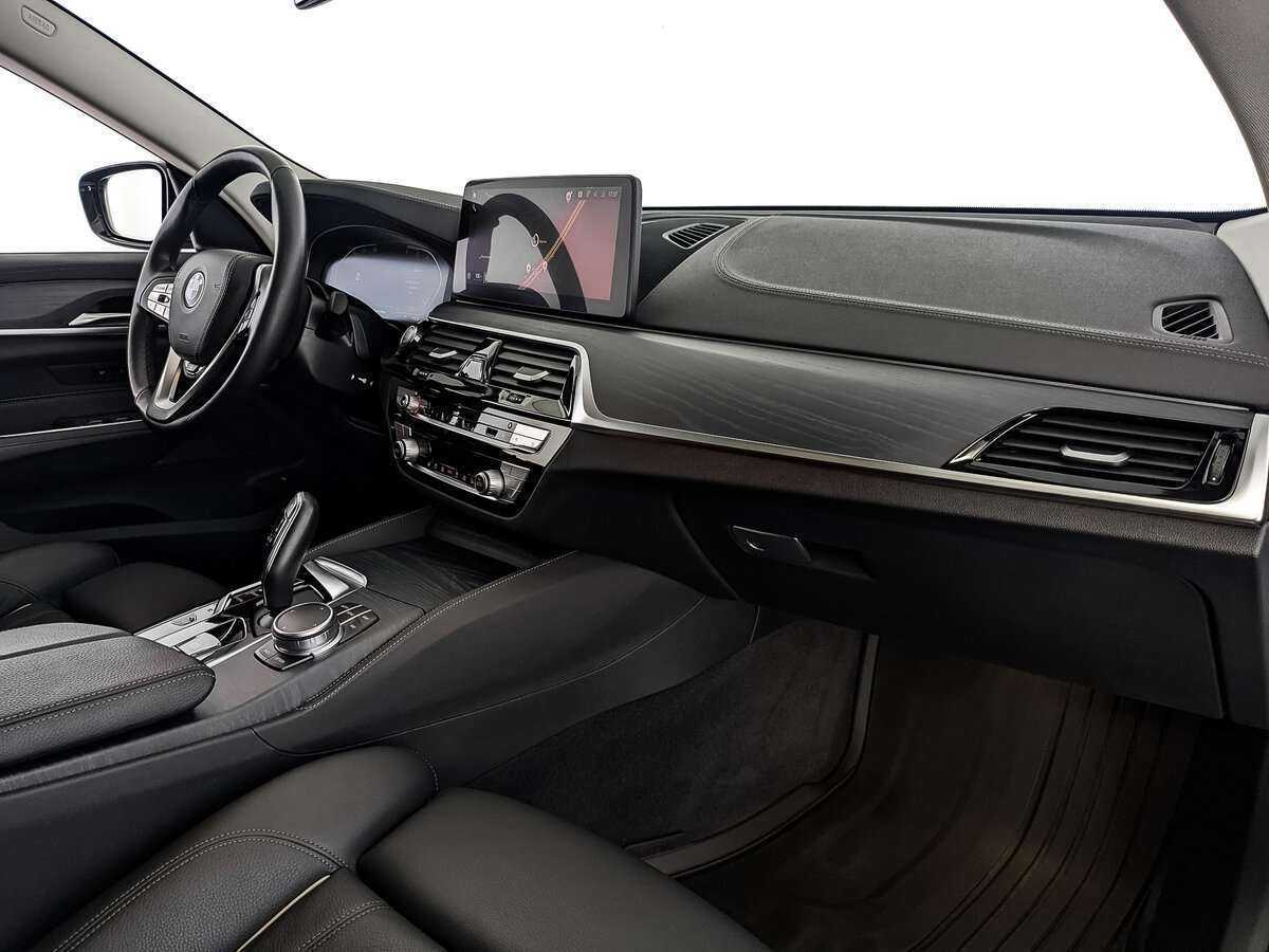 BMW 6 серии с пробегом — 2021 год. Фото: #11