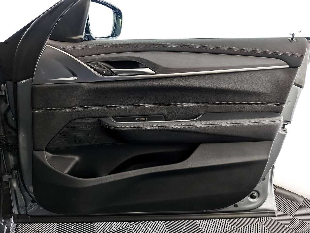 BMW 6 серии с пробегом — 2021 год. Фото: #18