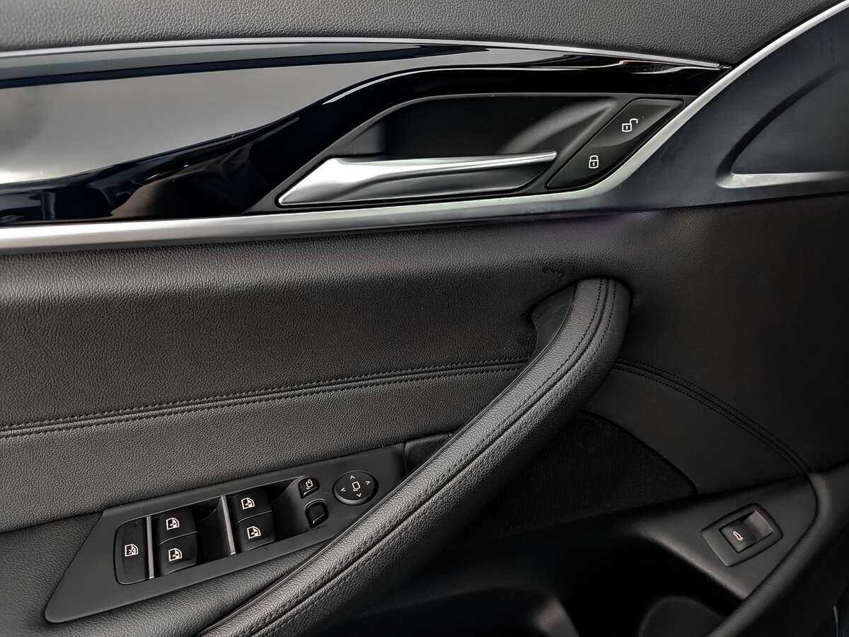 BMW 5 серии с пробегом — 2020 год. Фото: #23