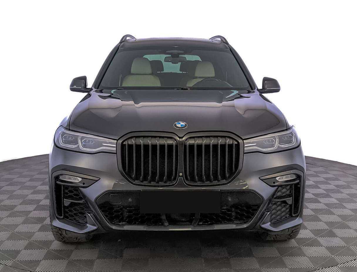 BMW X7 с пробегом — 2019 год. Фото: #1
