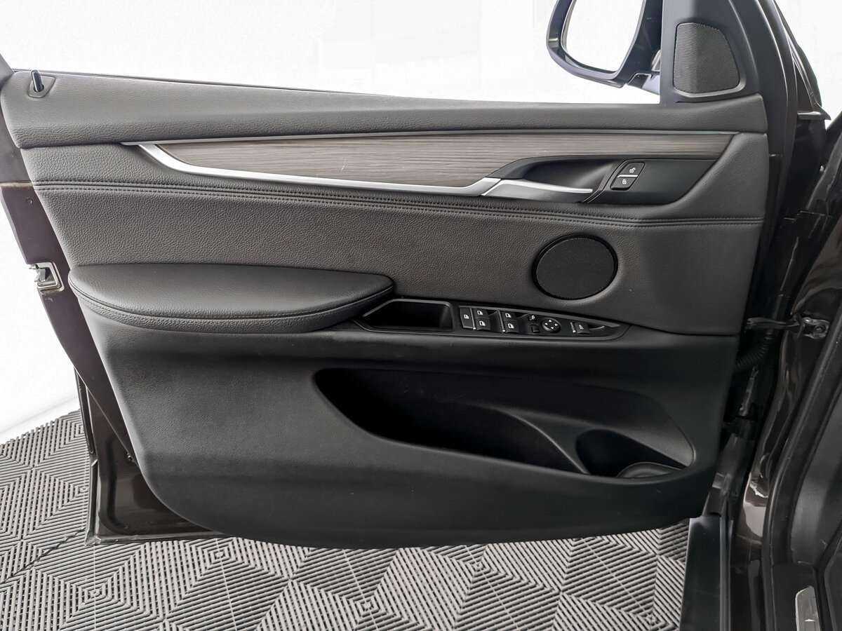 BMW X5 с пробегом — 2016 год. Фото: #14