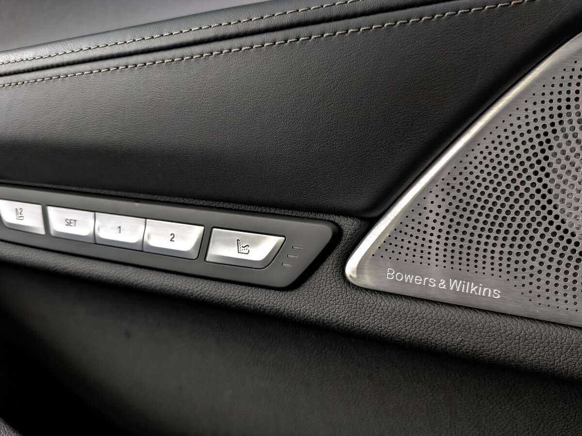 BMW 7 серии с пробегом — 2017 год. Фото: #26