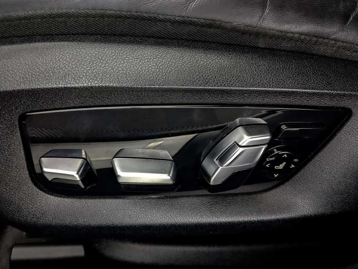 BMW 7 серии с пробегом — 2017 год. Фото: #28