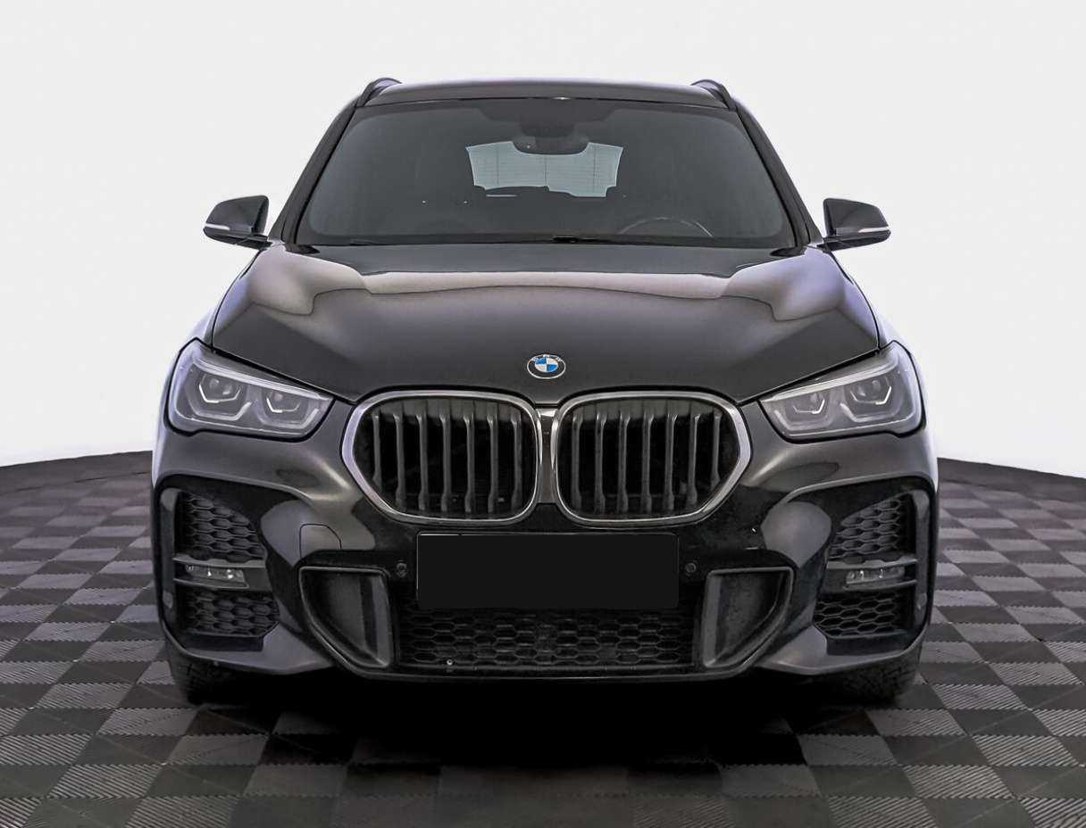 BMW X1 с пробегом — 2020 год. Фото: #1