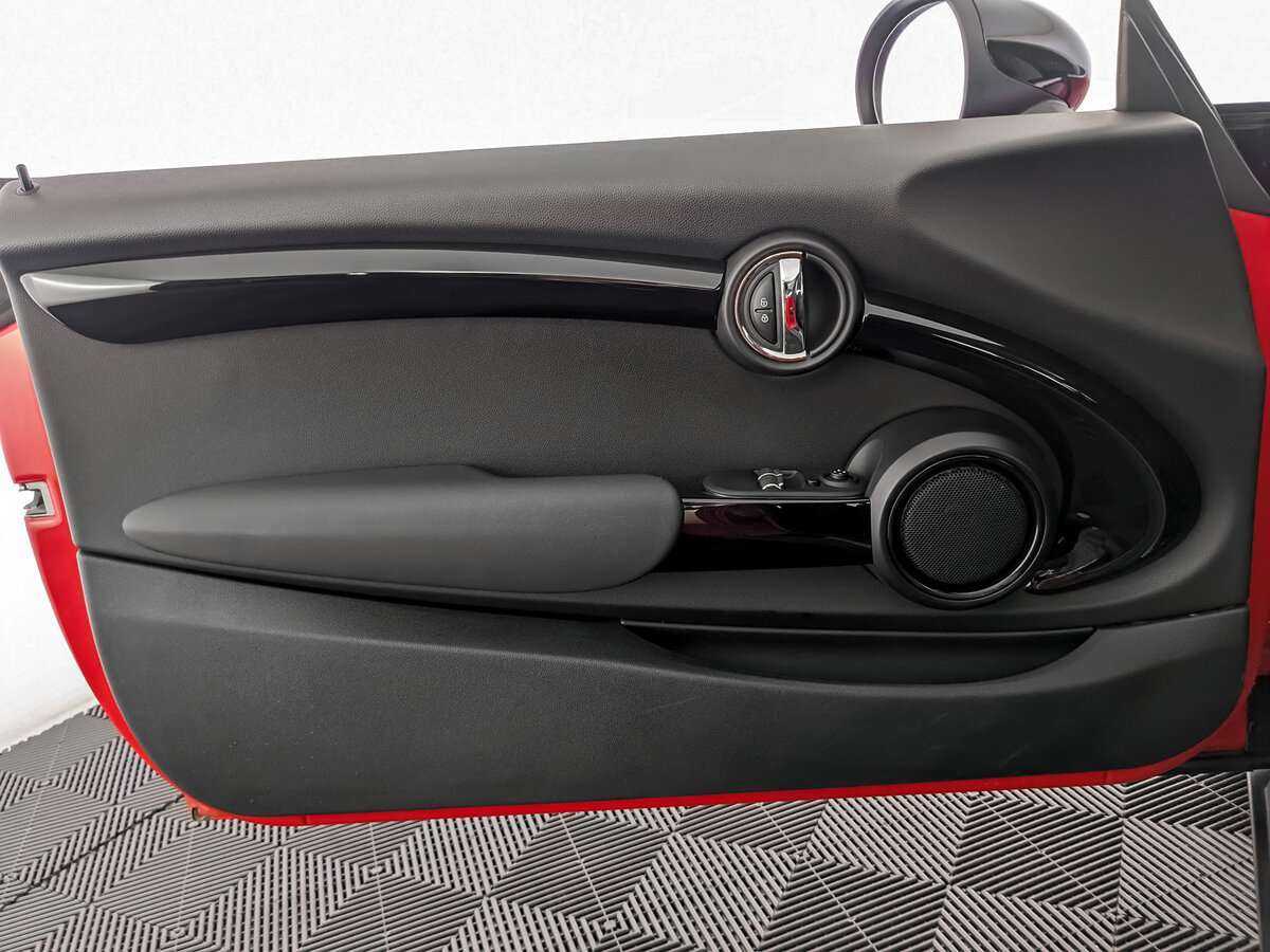 Mini Hatch с пробегом — 2019 год. Фото: #14