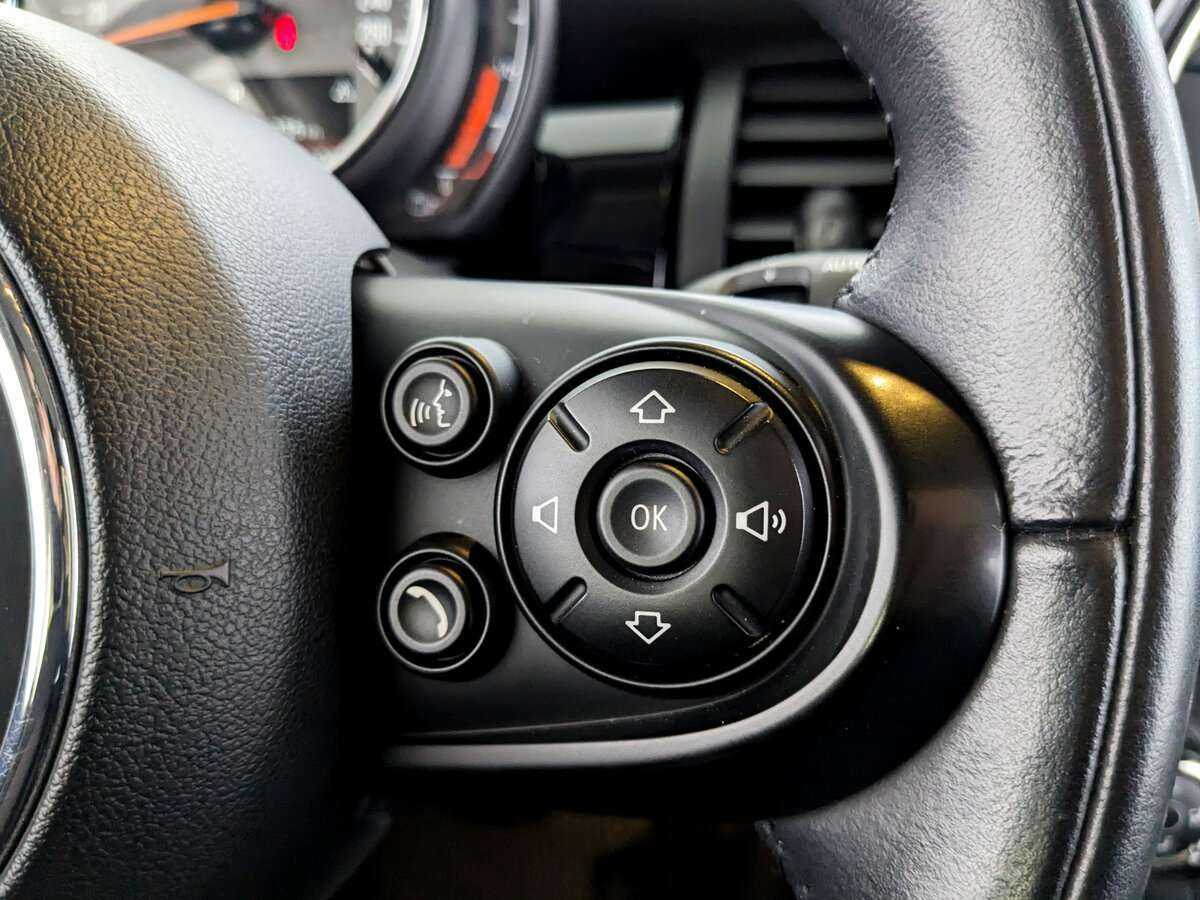 Mini Hatch с пробегом — 2019 год. Фото: #23