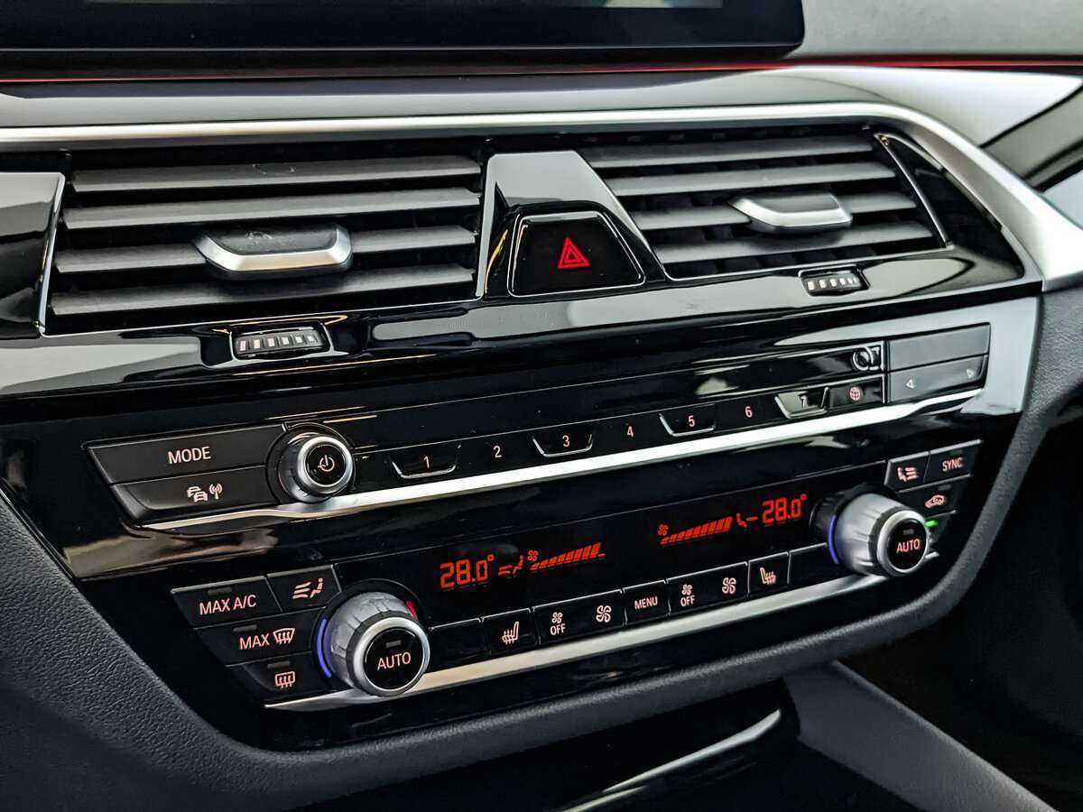 BMW 5 серии с пробегом — 2020 год. Фото: #14