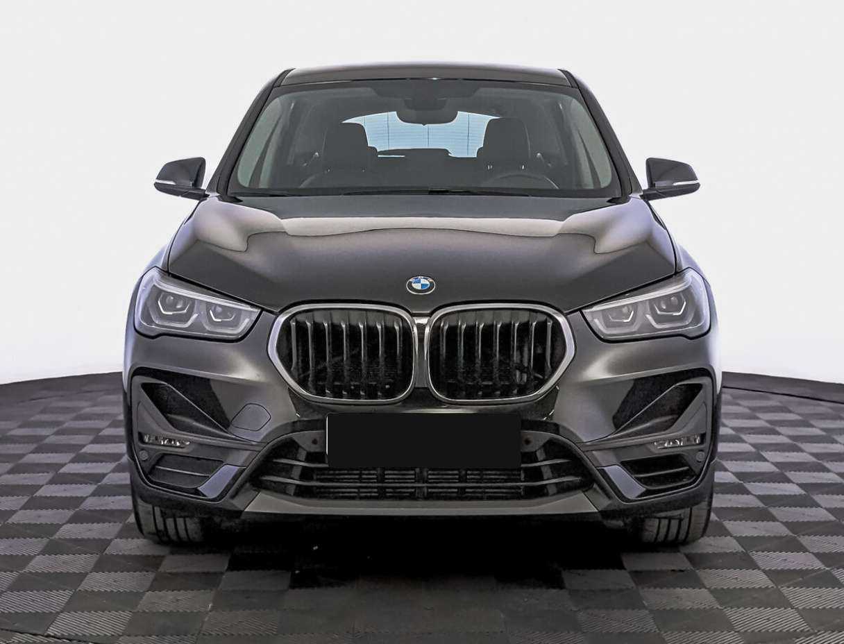 BMW X1 с пробегом — 2021 год. Фото: #1