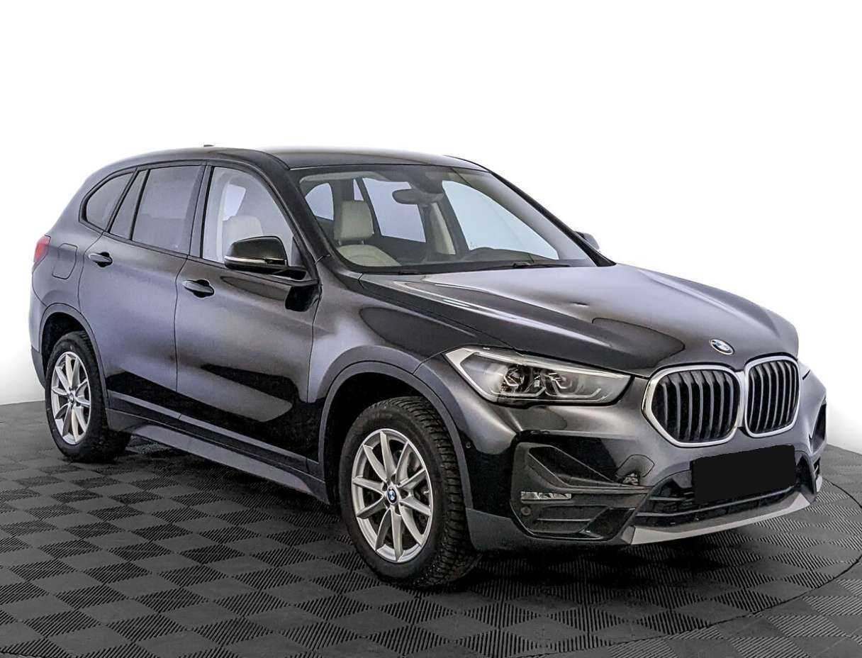 BMW X1 с пробегом — 2021 год. Фото: #2