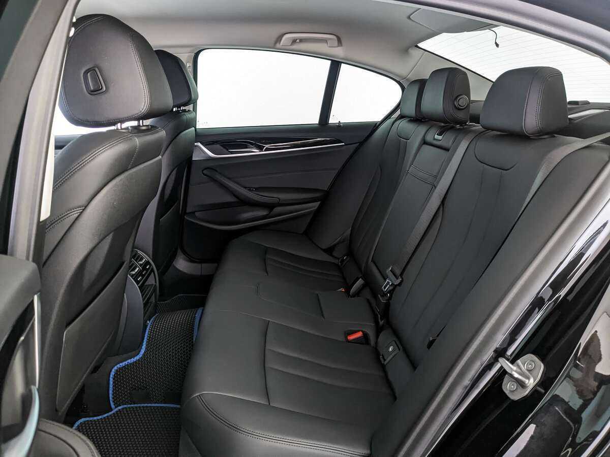 BMW 5 серии с пробегом — 2020 год. Фото: #13