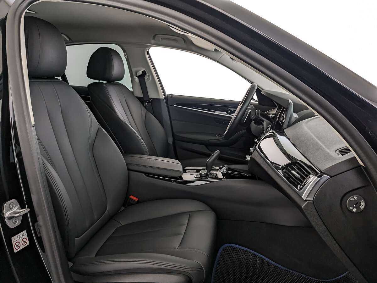 BMW 5 серии с пробегом — 2020 год. Фото: #19