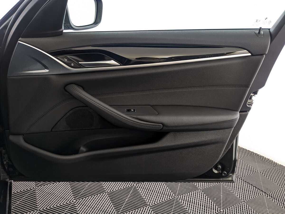 BMW 5 серии с пробегом — 2020 год. Фото: #20