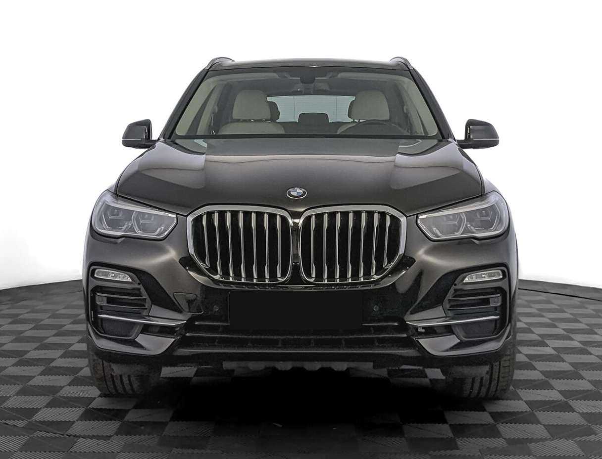 BMW X5 с пробегом — 2019 год. Фото: #1