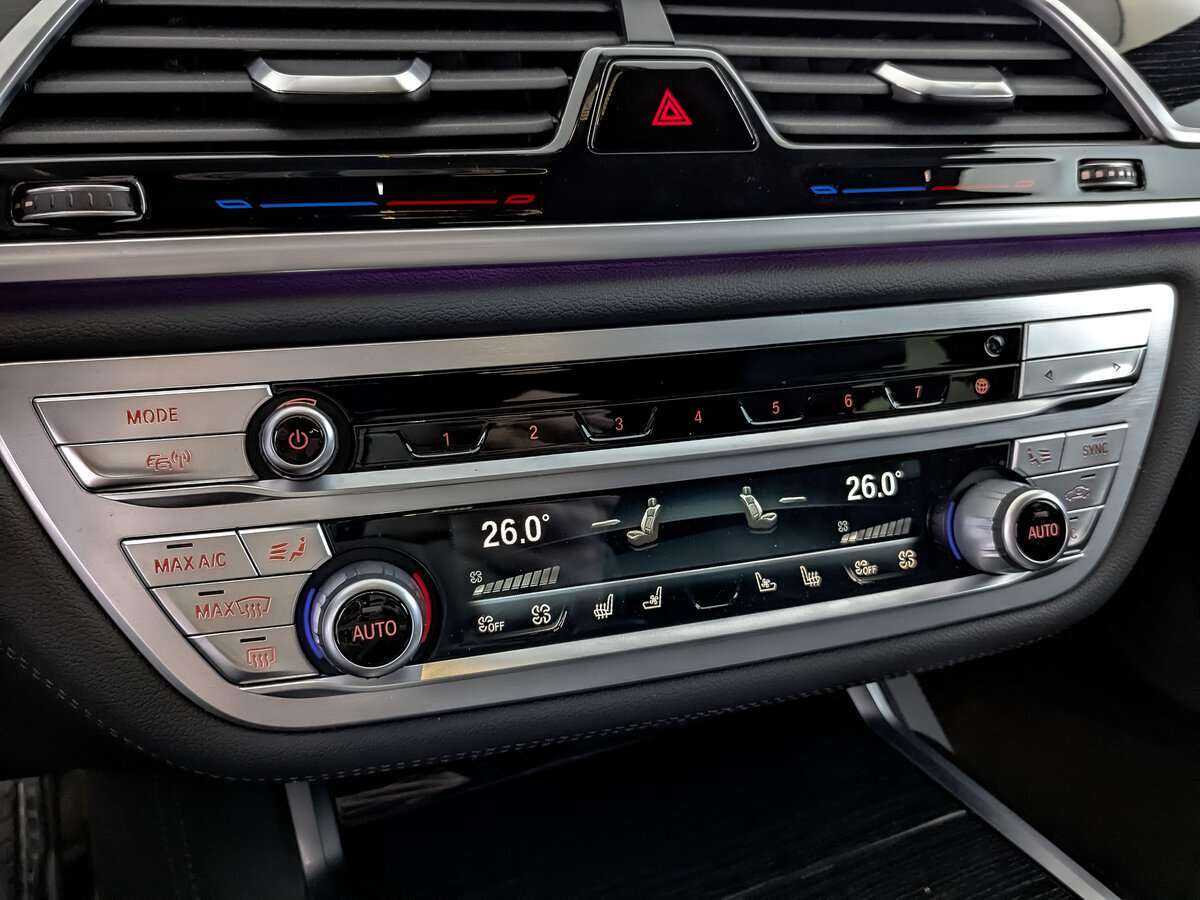 BMW 7 серии с пробегом — 2020 год. Фото: #20