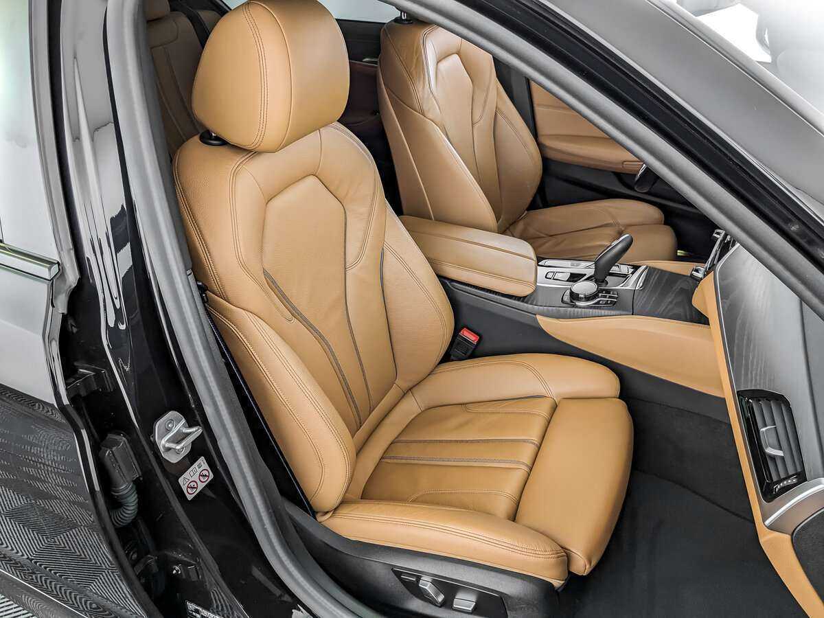 BMW 5 серии с пробегом — 2021 год. Фото: #15