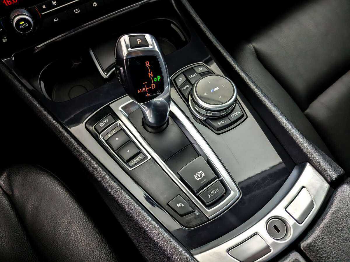 BMW 5 серии с пробегом — 2009 год. Фото: #21